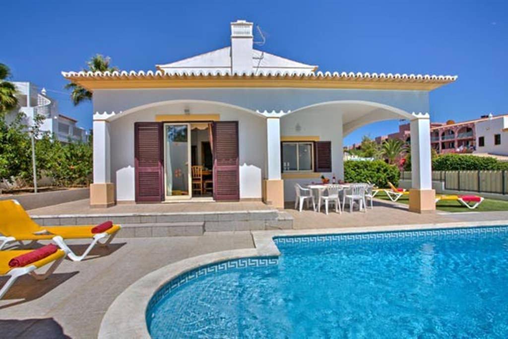 Villa Mf *